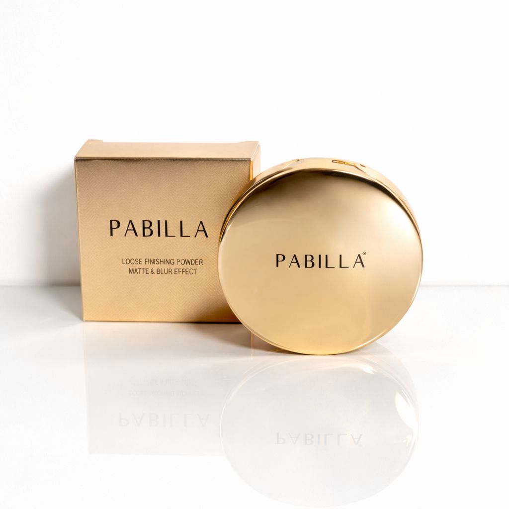 Pabilla Luxury Compact Powder application
